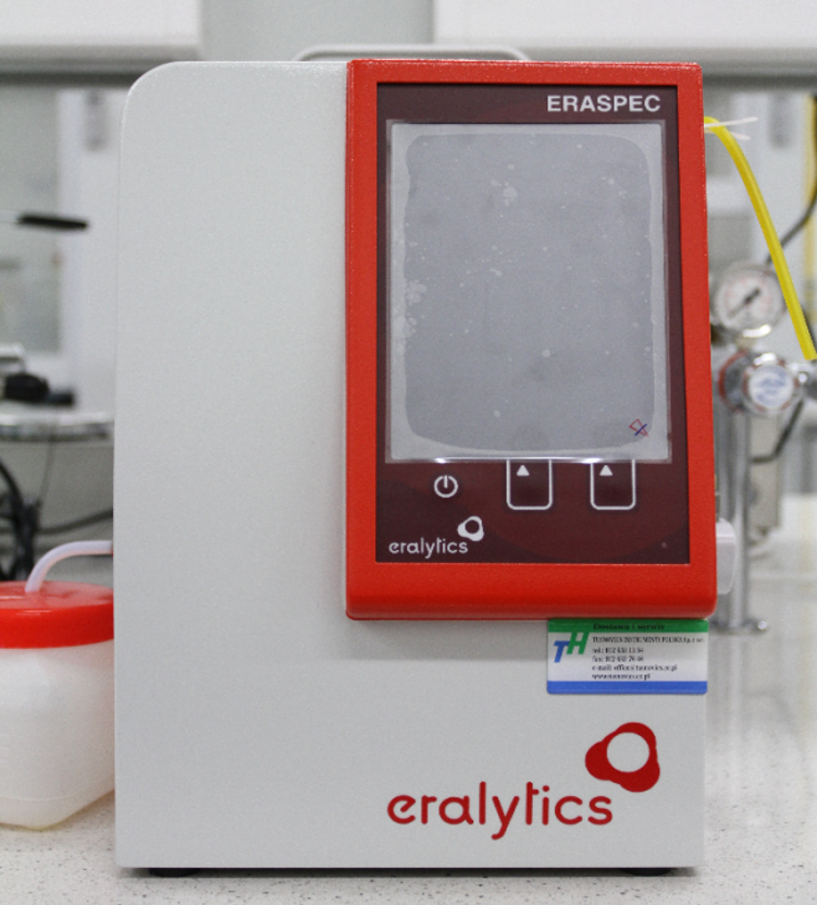 FTIR analyzer dedicated for liquid products